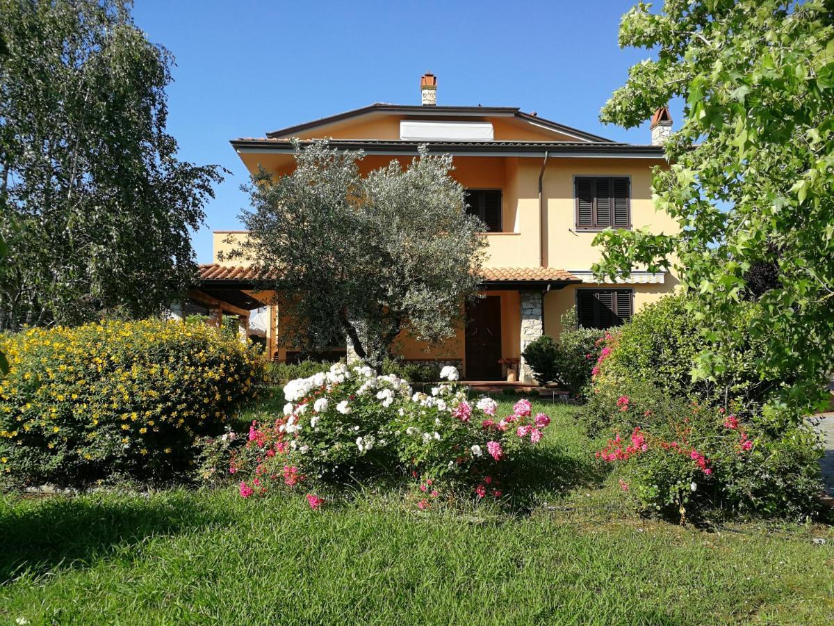 Mansarda Sulla Francigena Bed & Breakfast Altopascio Exterior photo